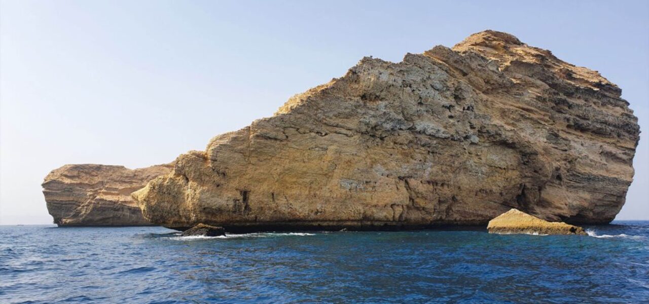 Snorkeling and Diving in Muscat Fahal Island Cover